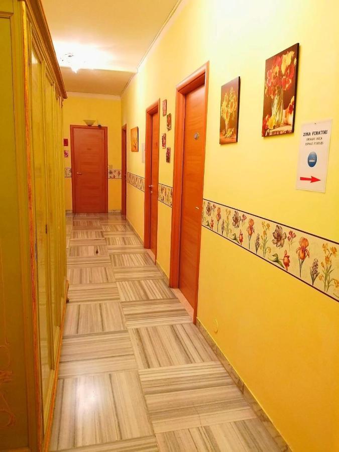 Hotel Serenella Турин Экстерьер фото