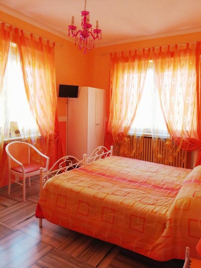 Hotel Serenella Турин Экстерьер фото