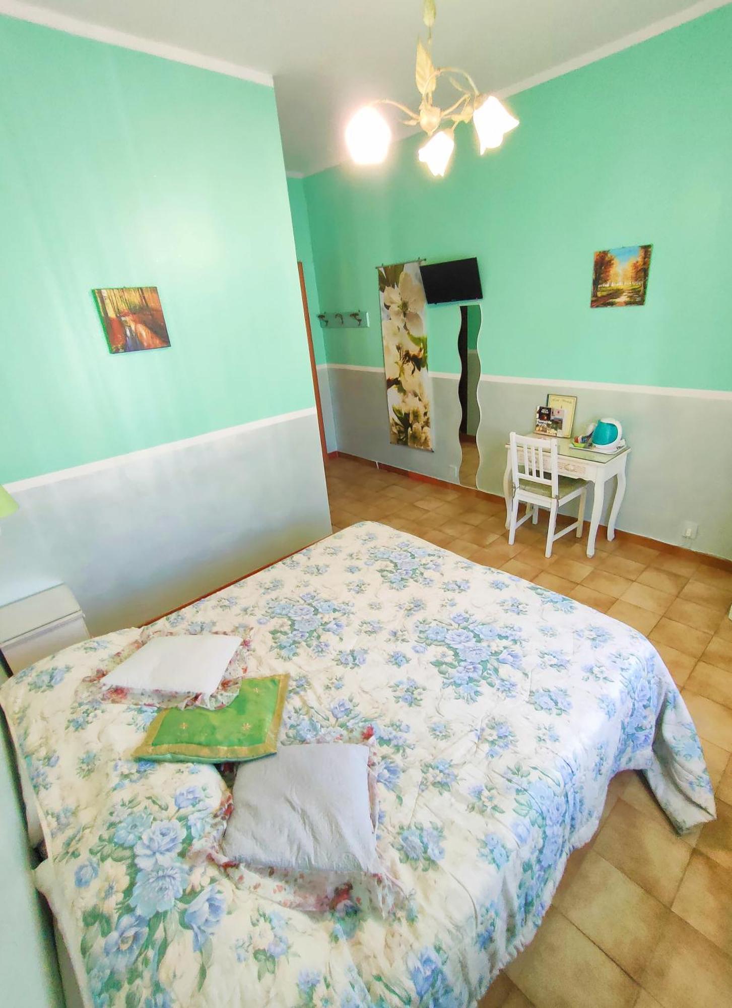 Hotel Serenella Турин Экстерьер фото