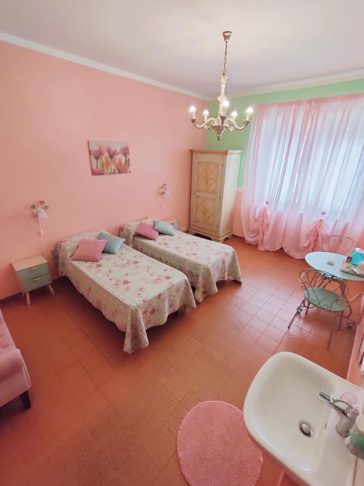 Hotel Serenella Турин Экстерьер фото